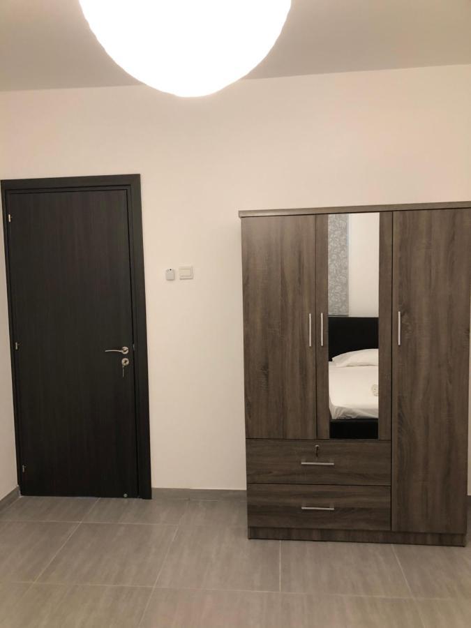 Katalimata Court Apartment ไอยานาปา ภายนอก รูปภาพ