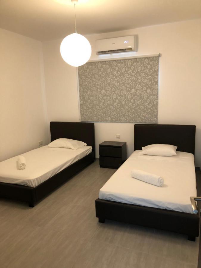 Katalimata Court Apartment ไอยานาปา ภายนอก รูปภาพ
