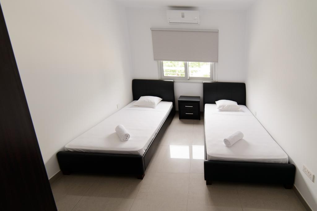 Katalimata Court Apartment ไอยานาปา ภายนอก รูปภาพ